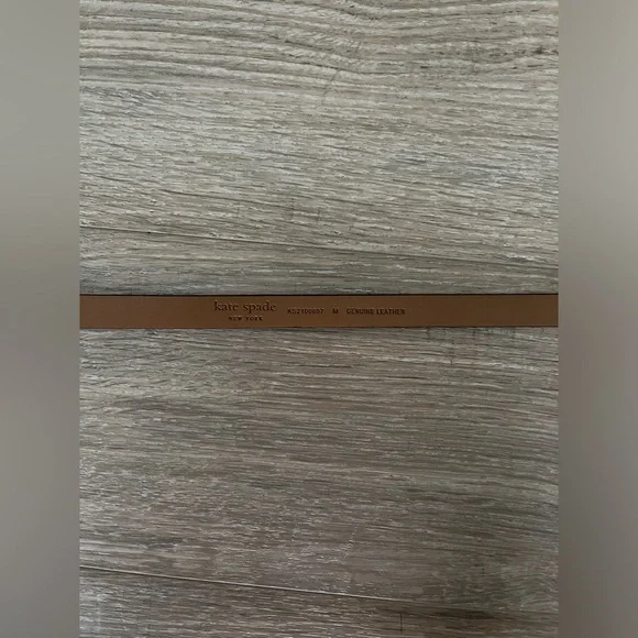 NWT Kate Spade Black Shell Buckle Belt Leather - Medium - Picture 4 of 5